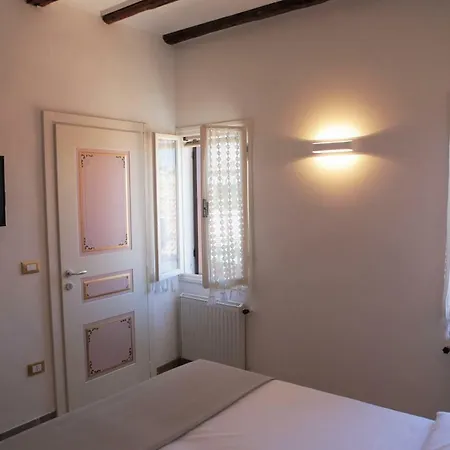 Guest house Ca' Zuliani 3*